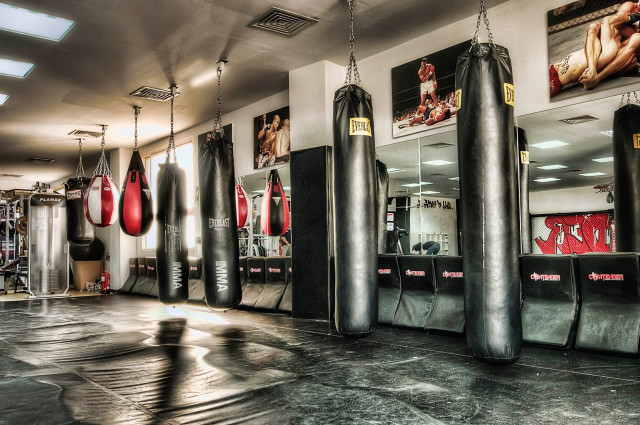 Gym punching training fitness workout free wallpaper - medium preview image
