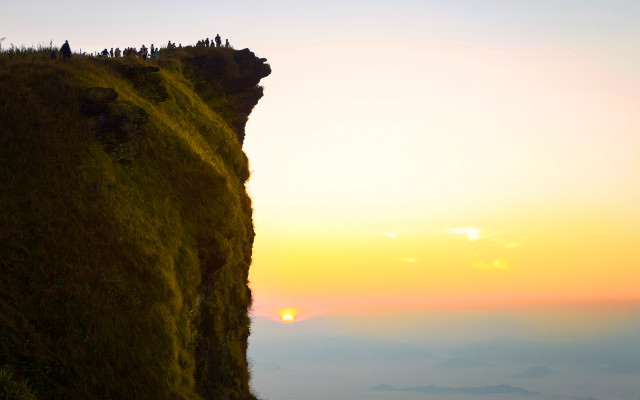 Cliff grassy sunset people top free wallpaper - medium preview image