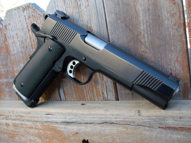 Gun wooden ledge fence wood free wallpaper - medium preview image
