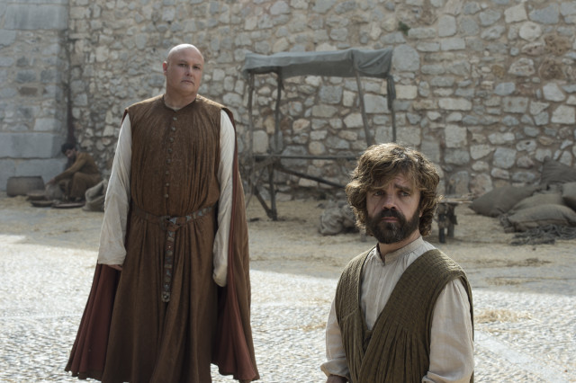 Renaissance brown outfits old men free wallpaper - medium preview image
