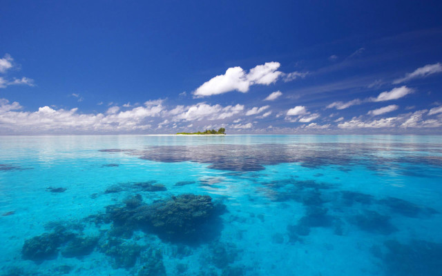 Blue ocean small island clouds #2 free wallpaper - medium preview image