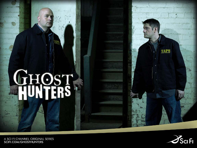 Ghost hunters two men white free wallpaper - medium preview image