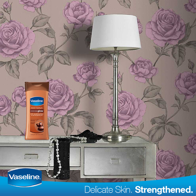 Lamp vase deodorant table floral free wallpaper - medium preview image