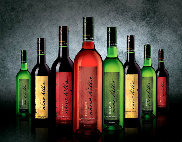 Wine bottles table black background free wallpaper - medium preview image