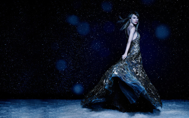 Woman dress snow falling black free wallpaper - medium preview image