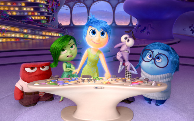 Cartoon characters cake table room free wallpaper - medium preview image