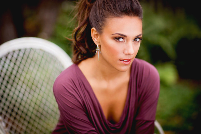 Woman purple dress chair tennis free wallpaper - medium preview image