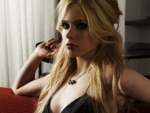 Woman blonde hair black dress #3 free wallpaper for desktop - medium preview image