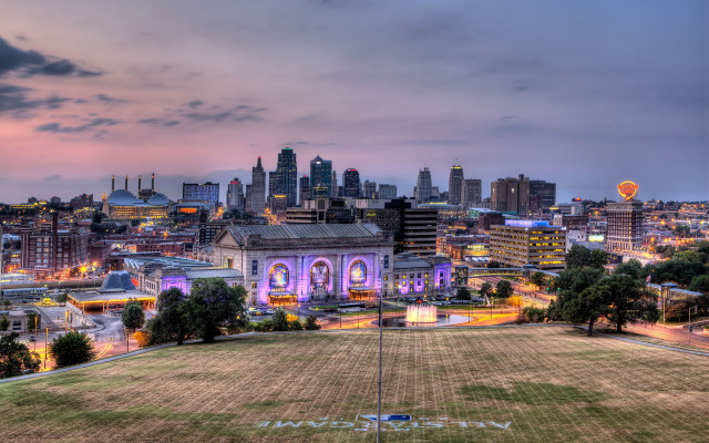 City skyline field hot air free wallpaper - medium preview image