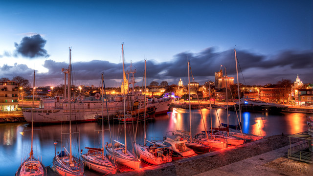 Harbor boats city night lights free wallpaper - medium preview image