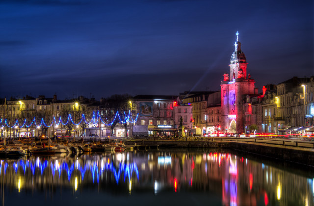 City river clocktower night reflections free wallpaper - medium preview image
