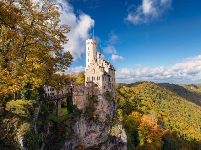 Castle cliff bridge autumn trees free wallpaper for desktop - medium preview image