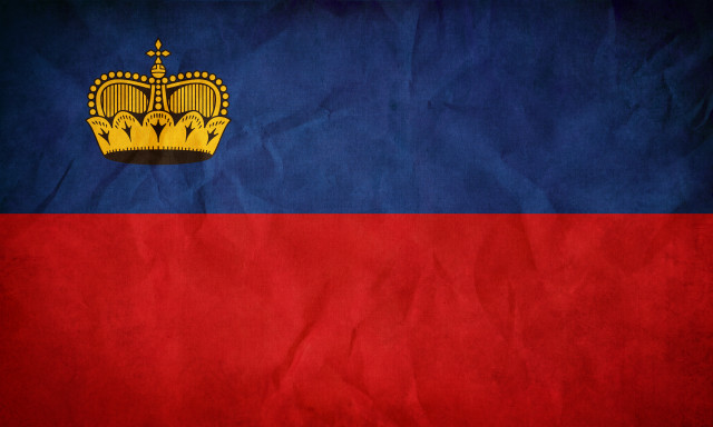 Flag crown room red floor free wallpaper - medium preview image