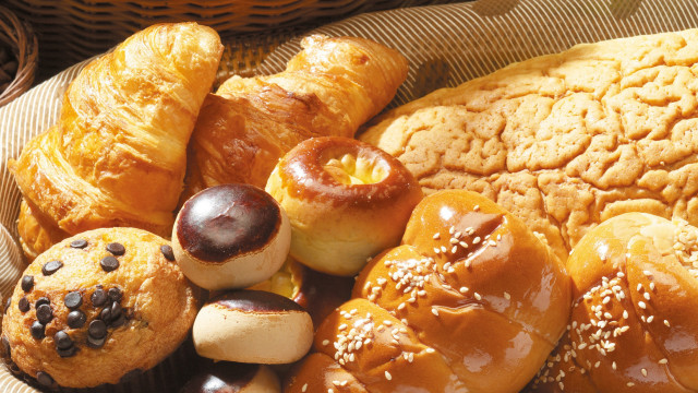 Basket filled pastries cookies table free wallpaper - medium preview image