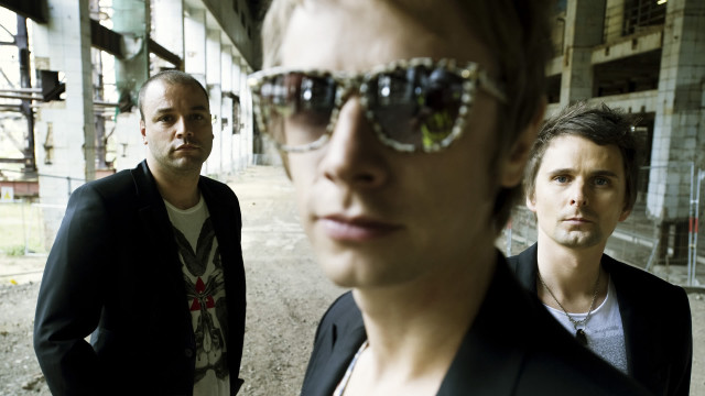 Three men sunglasses building black free wallpaper - medium preview image