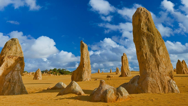 Rocks desert blue sky clouds #2 free wallpaper - medium preview image