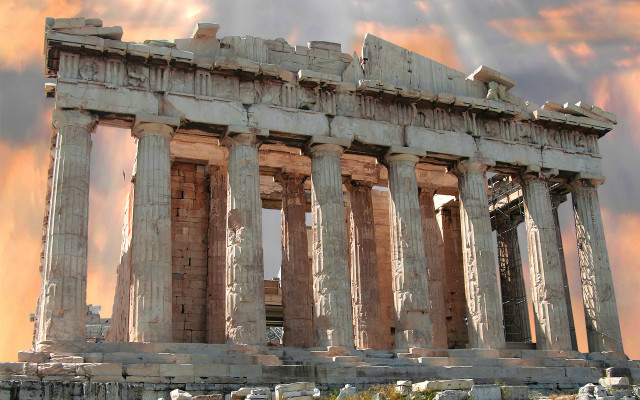 Old building columns clock side free wallpaper - medium preview image