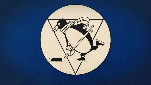 Penguin hockey blue background circle free wallpaper - medium preview image