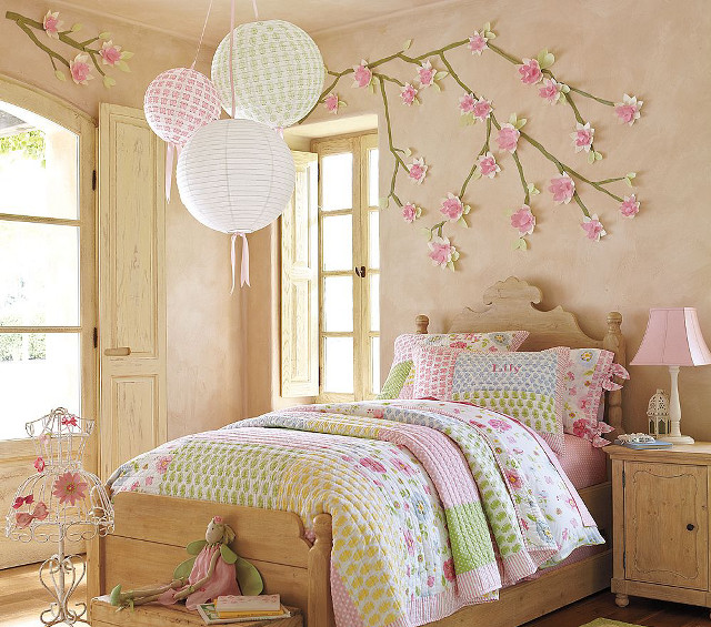 Bedroom with bed interior design #2 free wallpaper - medium preview image