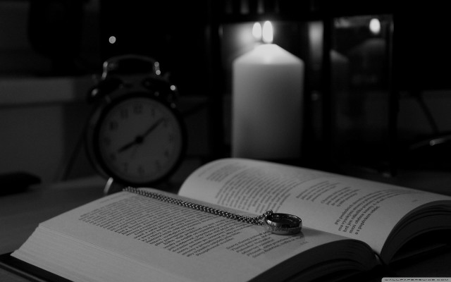 Book ring candle clock table free wallpaper - medium preview image
