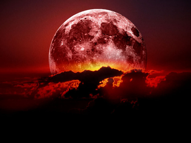 Full moon red glow clouds free wallpaper - medium preview image