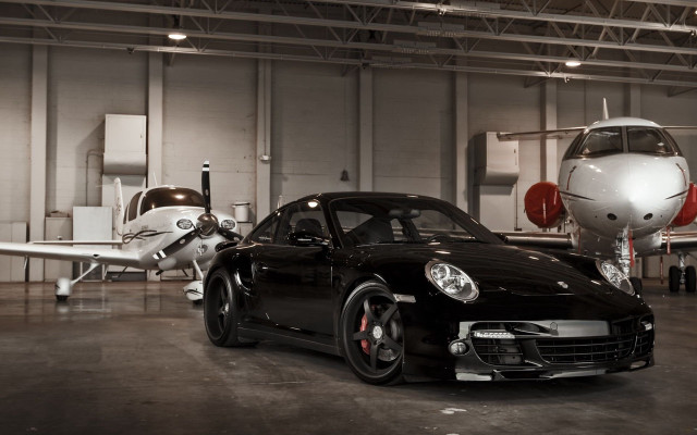 Black sports car garage small free wallpaper - medium preview image
