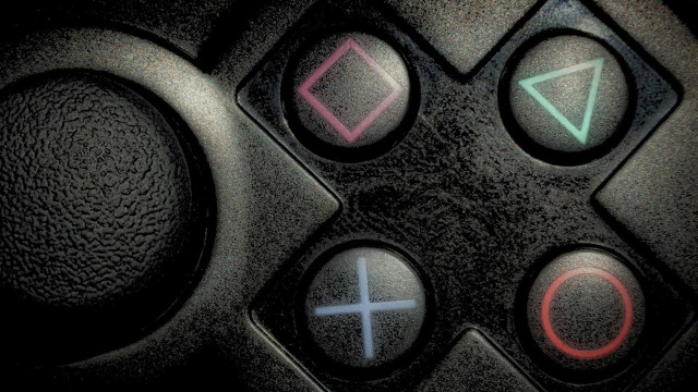 Button cross triangle closeup black free wallpaper - medium preview image