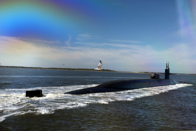 Submarine lighthouse rainbow boat water free wallpaper - medium preview image