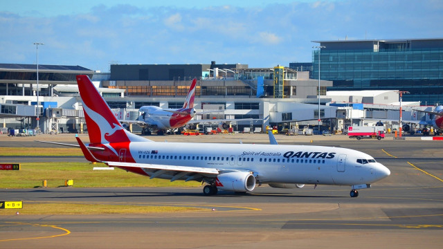 Australian tiltshift jet airport building free wallpaper - medium preview image