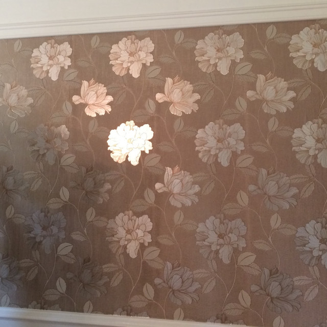 Flower pattern wall light fixture #2 free wallpaper - medium preview image