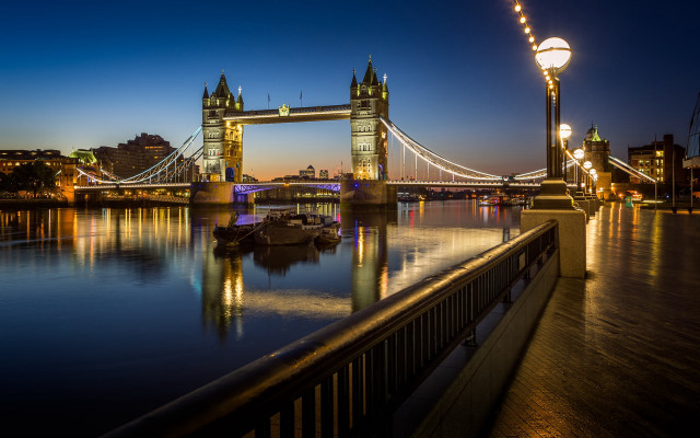 Night bridge city lights water free wallpaper - medium preview image
