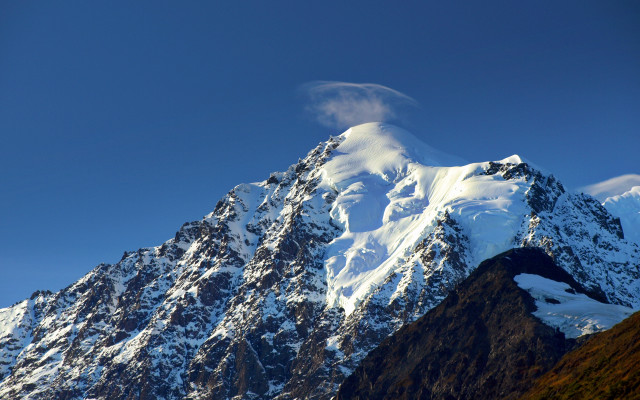 Domirinic fegallia mountain peak cloud free wallpaper - medium preview image