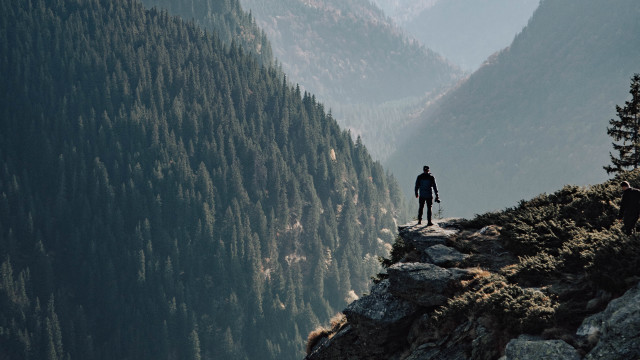 Cliff view valley mountains nature free wallpaper - medium preview image