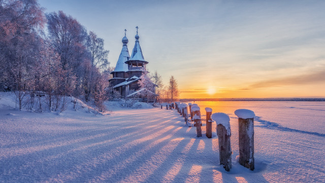 Church snowyfield sunset fence naiveart free wallpaper - medium preview image
