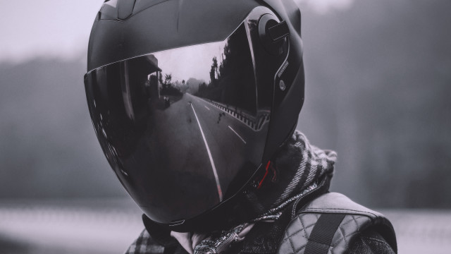 Rainy day motorcycle helmet scarf free wallpaper - medium preview image