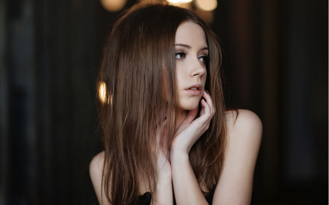 Eszter mattioni portrait photorealistic bare free wallpaper - medium preview image