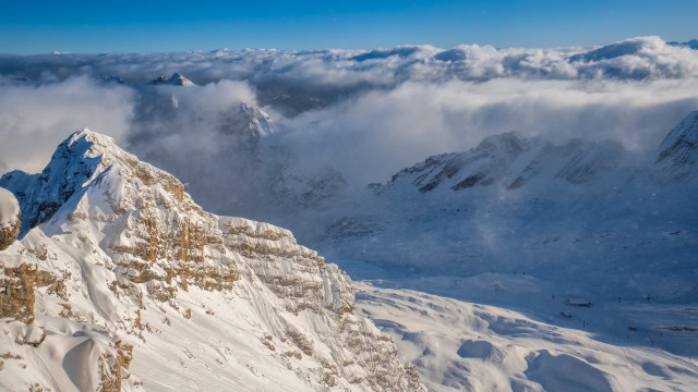 Mountain snowy clouds panorama beach free wallpaper - medium preview image