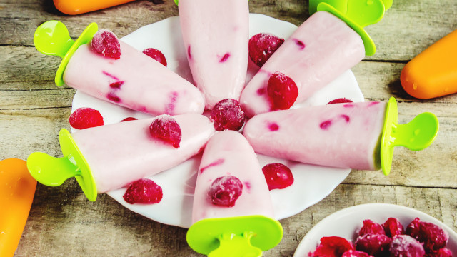 Ice cream raspberries carrots peppers free wallpaper - medium preview image