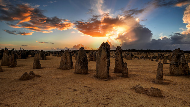 Sunset desert rocks clouds horizon free wallpaper - medium preview image
