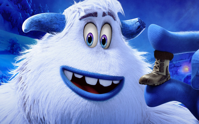 Furry shoe animal clouds realistic free wallpaper - medium preview image