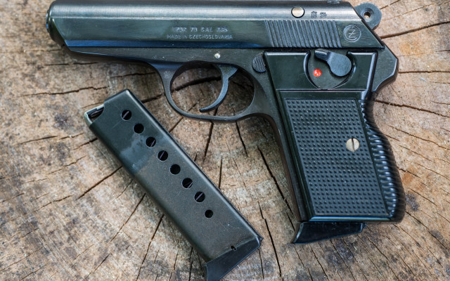 Gun magazine knife lighter wooden free wallpaper - medium preview image