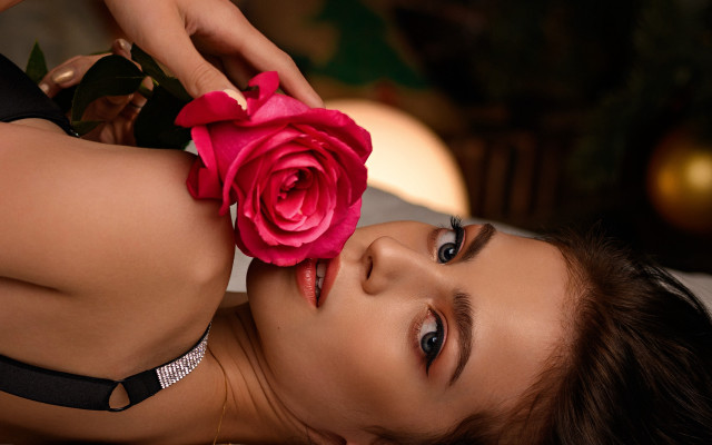 Woman rose hair bed posing free wallpaper - medium preview image
