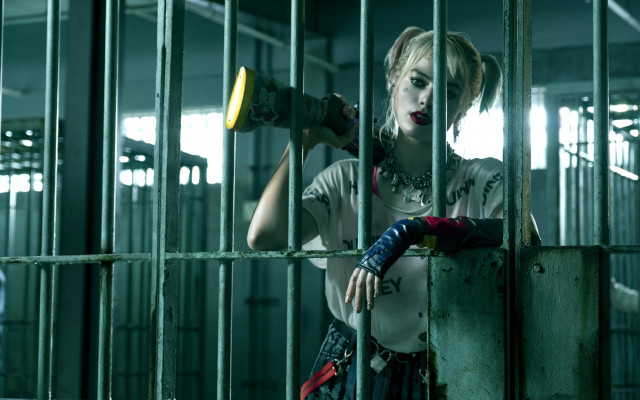 Jailcell gun woman man bauhaus free wallpaper - medium preview image