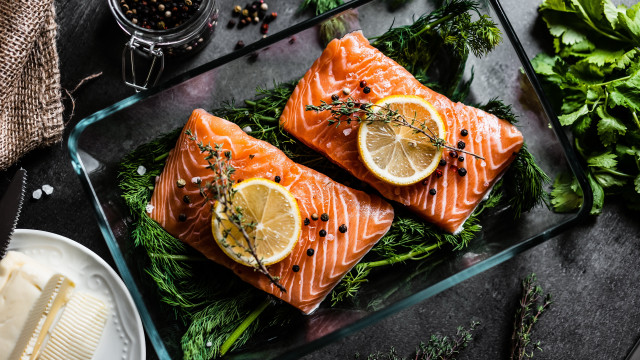 Salmon lemon herbs glass tray free wallpaper - medium preview image