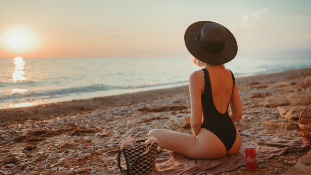 Beach sunset woman hat towel free wallpaper - medium preview image