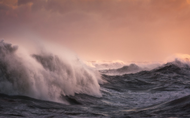 Large wave crashing sunset pink free wallpaper - medium preview image