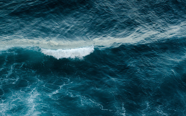 Ocean wave boat bubble sky free wallpaper - medium preview image