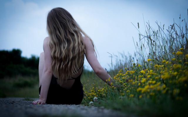 Woman flower field blonde hair free wallpaper - medium preview image