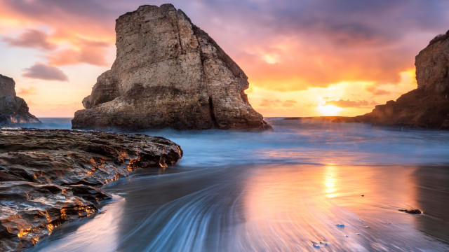 Sunset rocky beach waves formation #3 free wallpaper - medium preview image