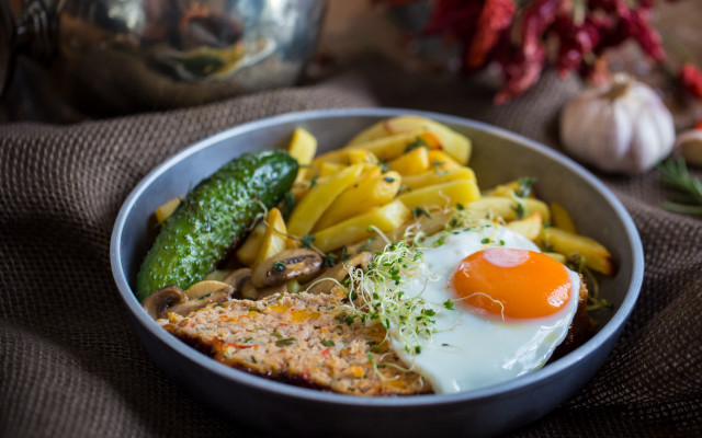 Bowl fried egg vegetables food free wallpaper - medium preview image
